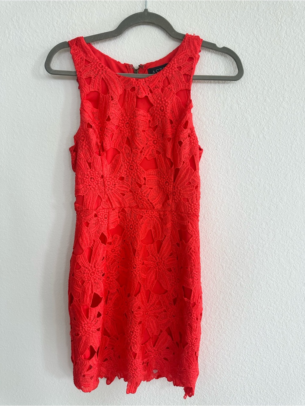 Astr Coral Floral Lace Mini Dress